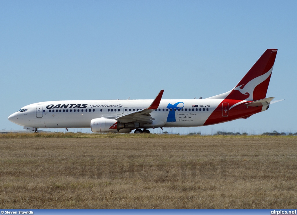 VH-VZO, Boeing 737-800, Qantas