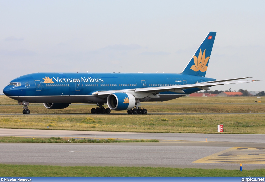 VN-A143, Boeing 777-200ER, Vietnam Airlines