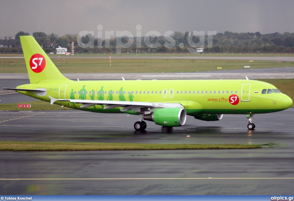 VP-BDT, Airbus A320-200, S7 Siberia Airlines