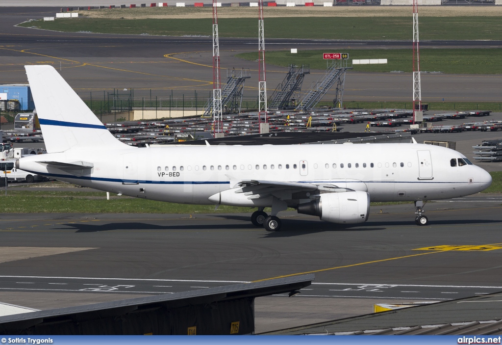 VP-BED, Airbus A319-100CJ, Untitled