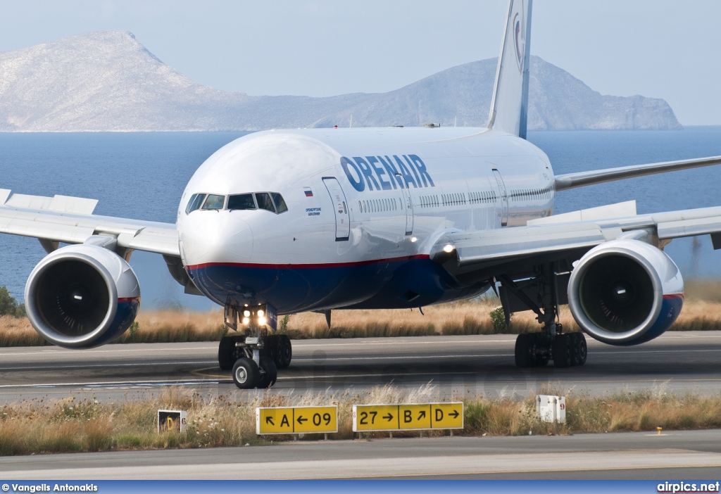 VP-BLA, Boeing 777-200ER, Orenair