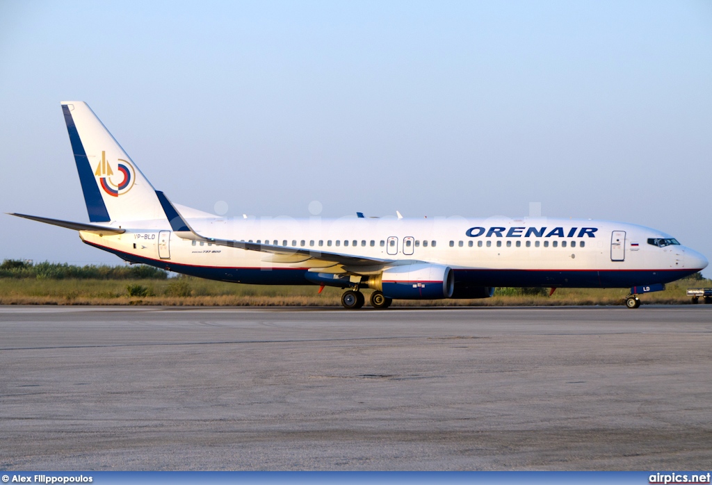 VP-BLD, Boeing 737-800, Orenair