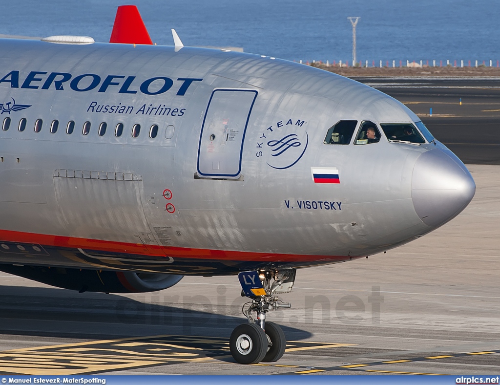 VP-BLY, Airbus A330-200, Aeroflot