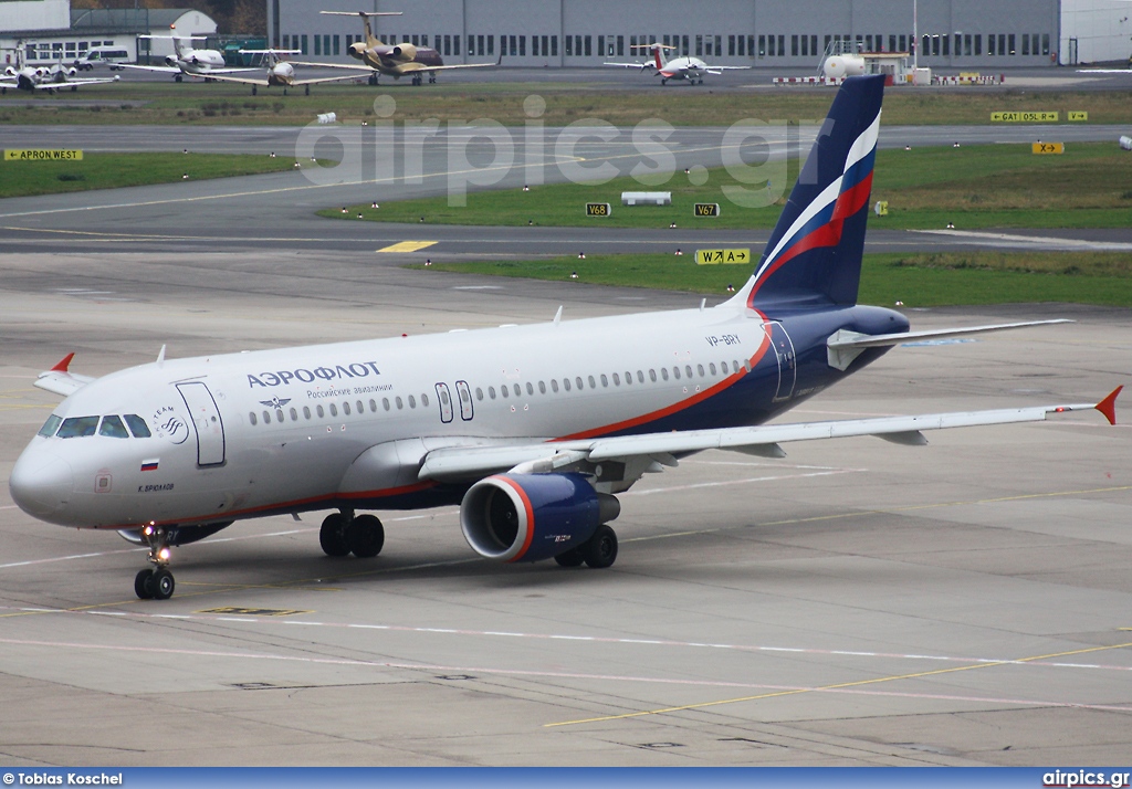 VP-BRY, Airbus A320-200, Aeroflot