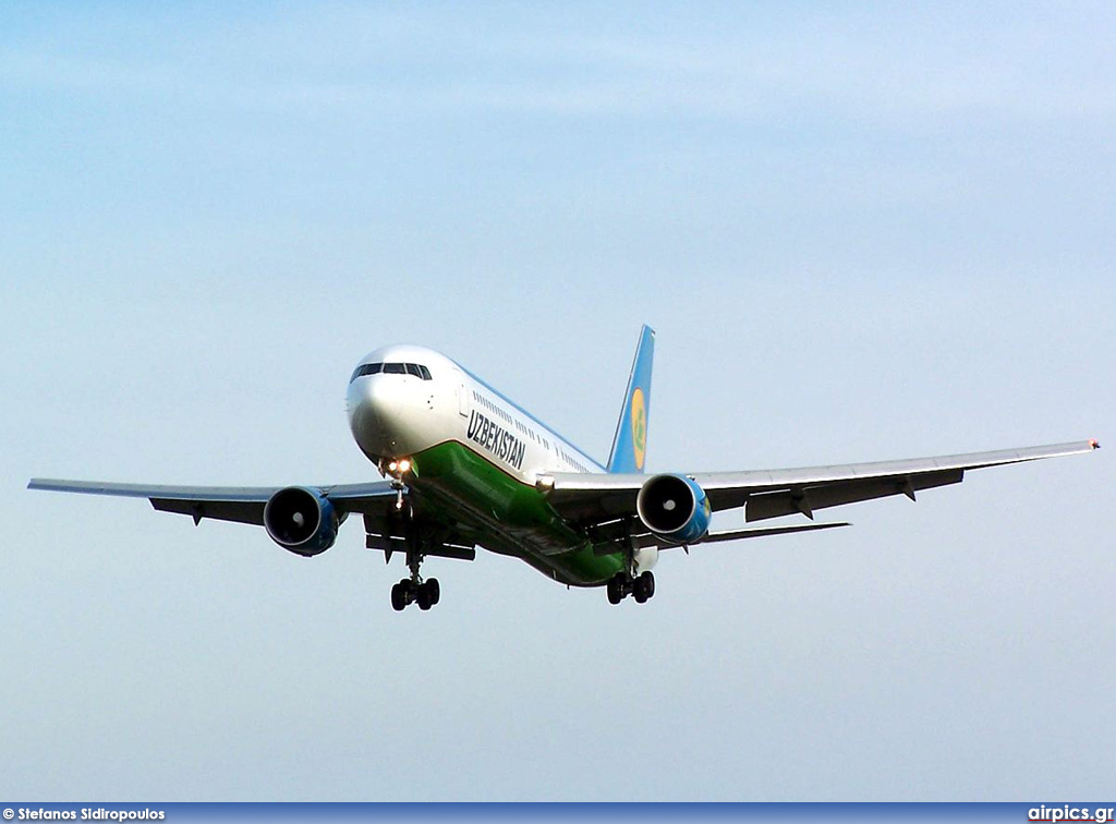 VP-BUF, Boeing 767-300ER, Uzbekistan Airways