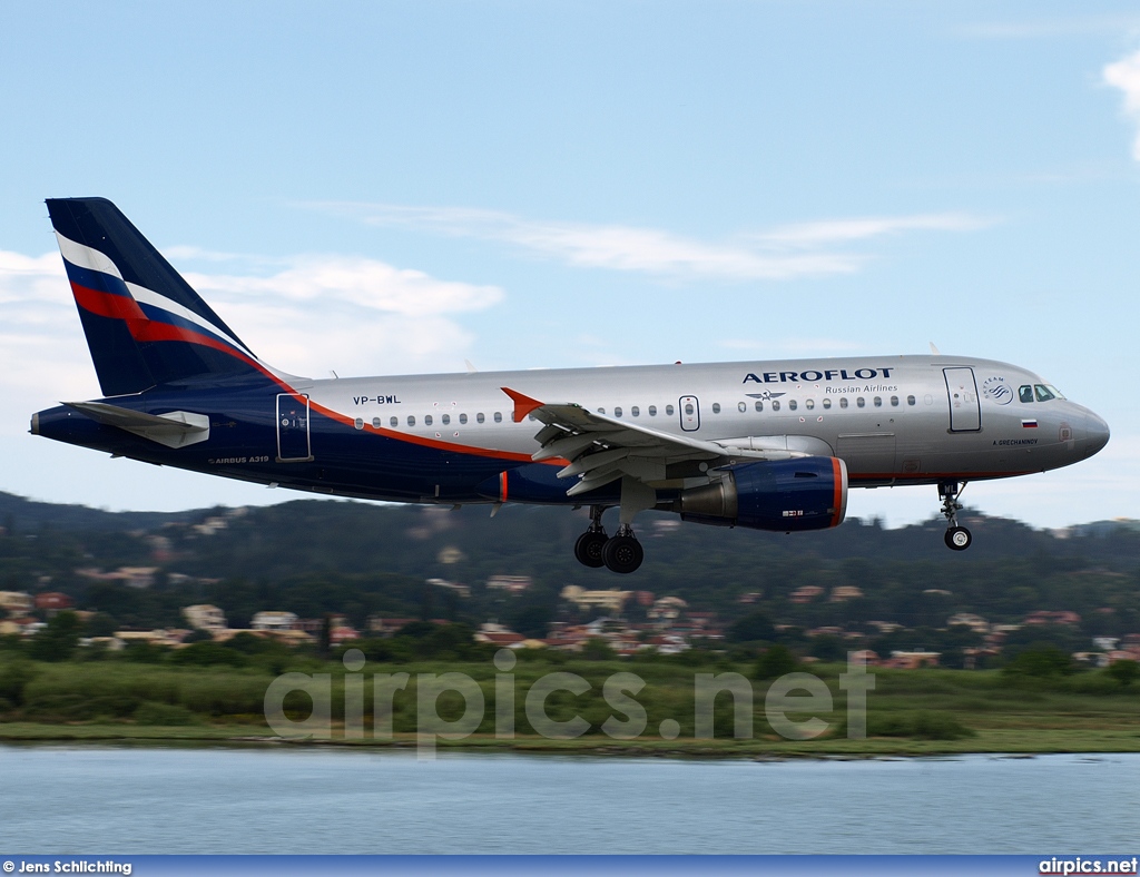 VP-BWL, Airbus A319-100, Aeroflot