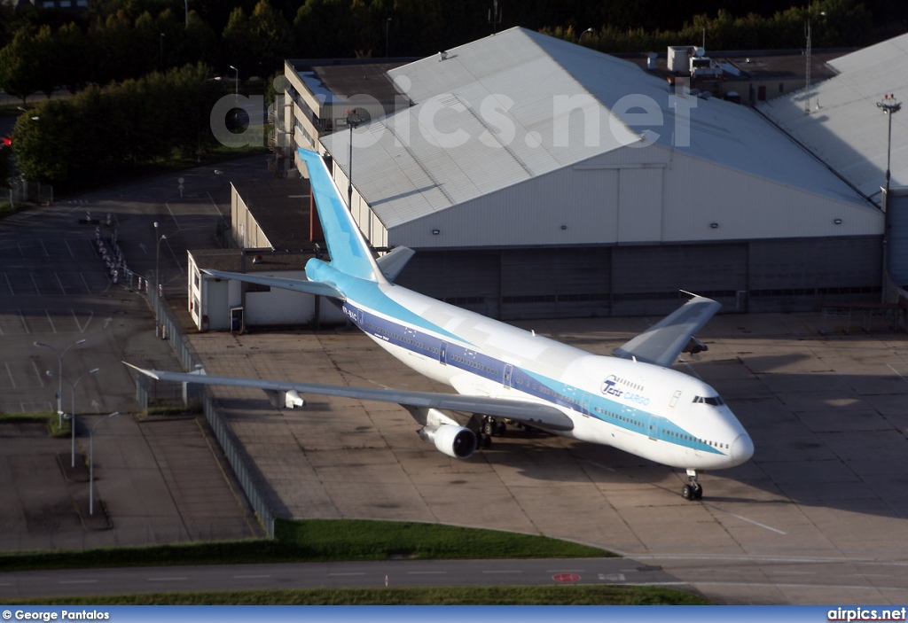 VP-BXC, Boeing 747-200B(SF), TESIS Russian Airlines