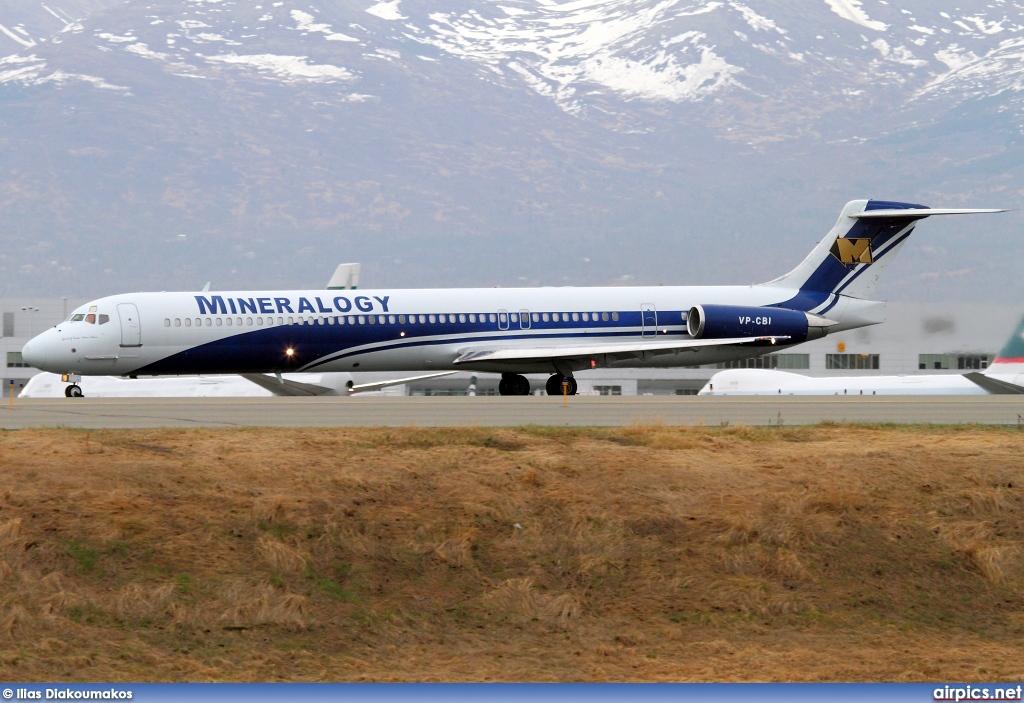 VP-CBI, McDonnell Douglas MD-82, Mineralogy