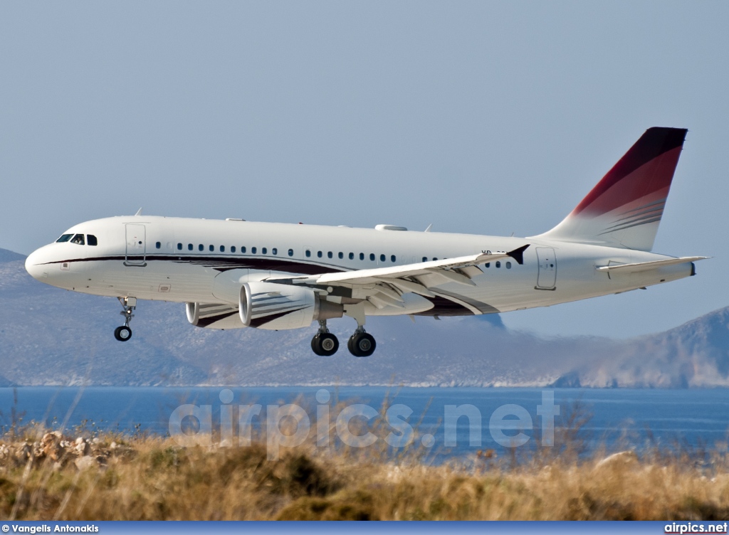 VP-CSN, Airbus A319-100CJ, Private