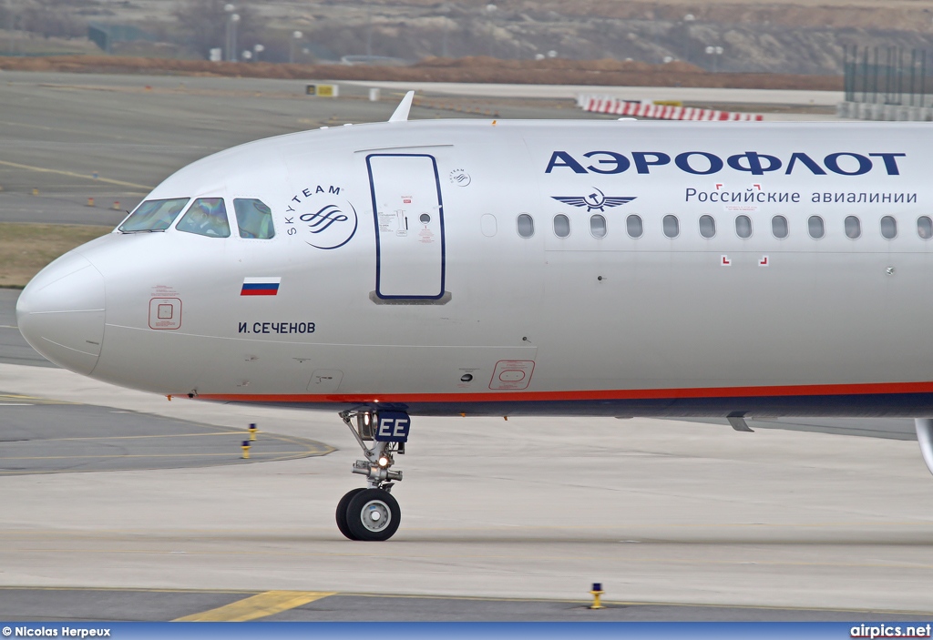 VQ-BEE, Airbus A321-200, Aeroflot
