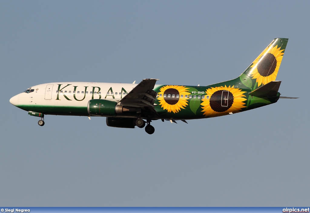 VQ-BHD, Boeing 737-300, Kuban Airlines