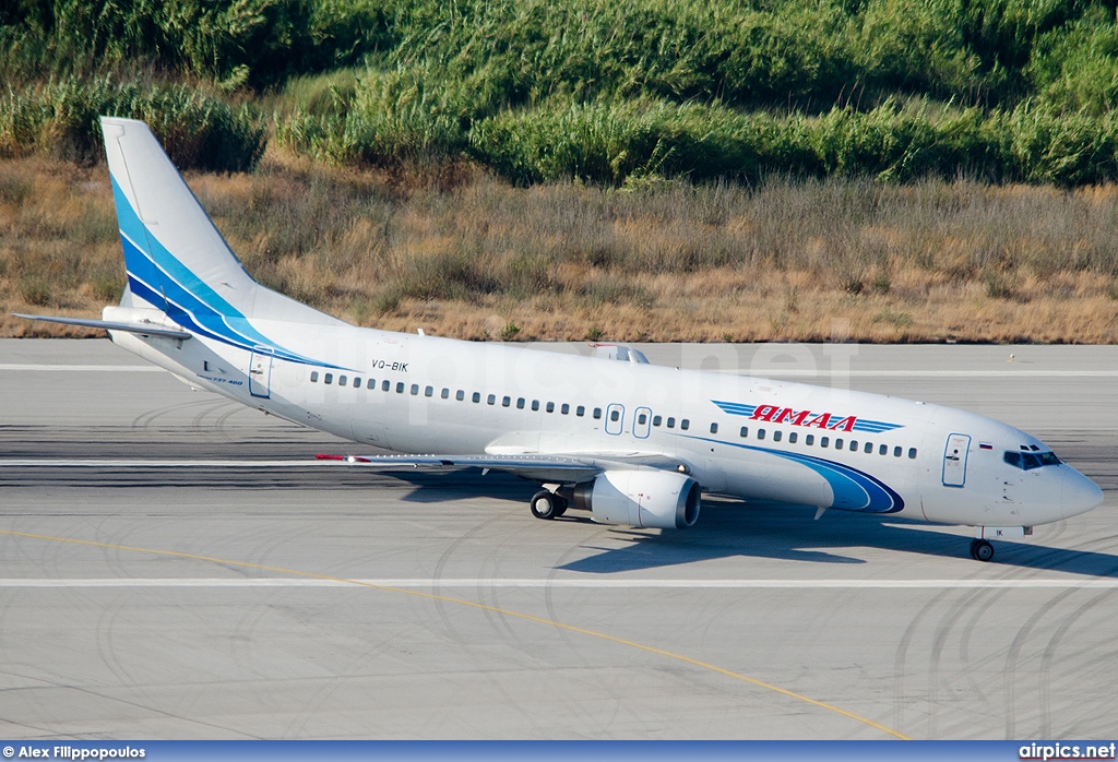 VQ-BIK, Boeing 737-400, Yamal Airlines