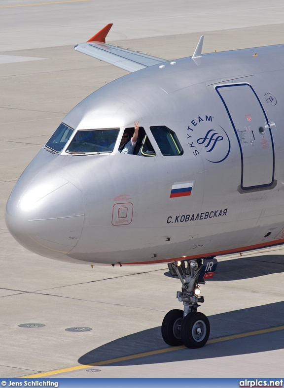 VQ-BIR, Airbus A320-200, Aeroflot