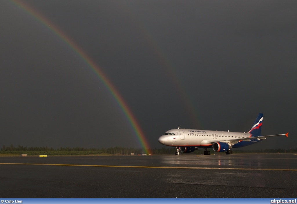 VQ-BIT, Airbus A320-200, Aeroflot