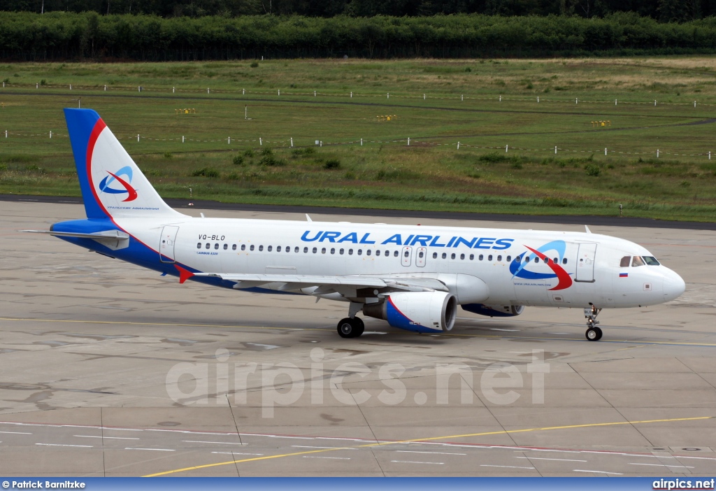 VQ-BLO, Airbus A320-200, Ural Airlines