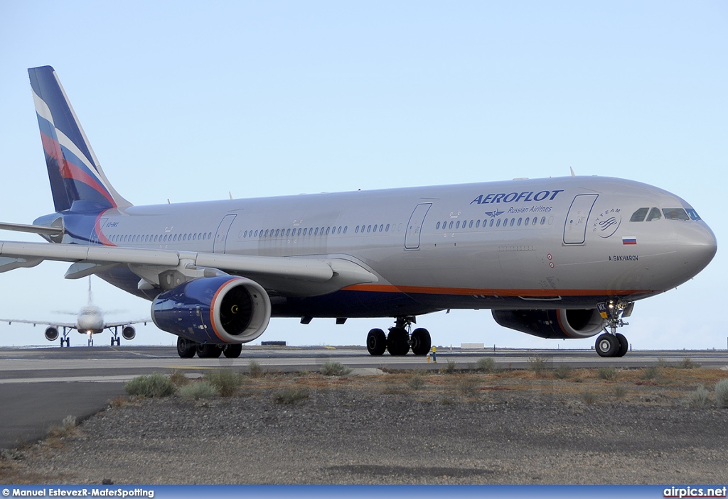 VQ-BMX, Airbus A330-300, Aeroflot