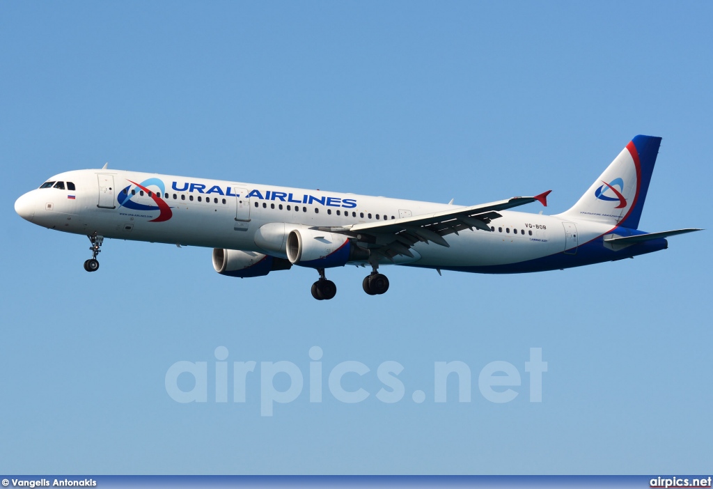 VQ-BOB, Airbus A321-200, Ural Airlines