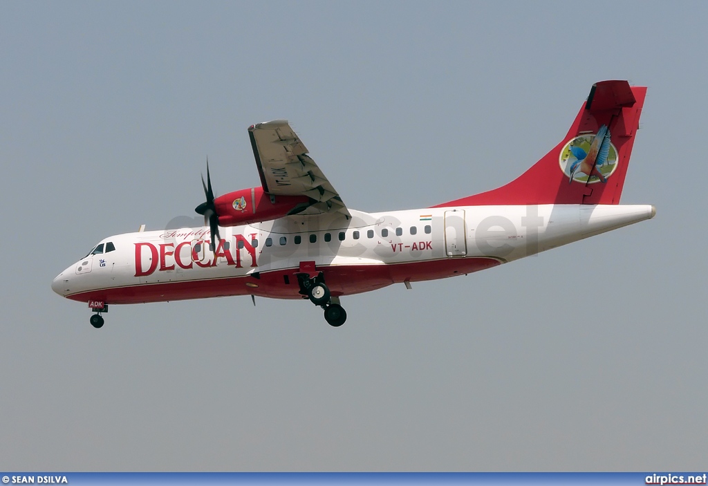 VT-ADK, ATR 42-500, Simplifly Deccan