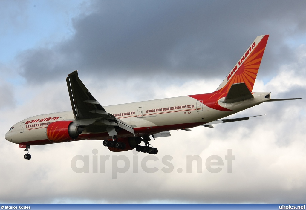 VT-ALF, Boeing 777-200LR, Air India