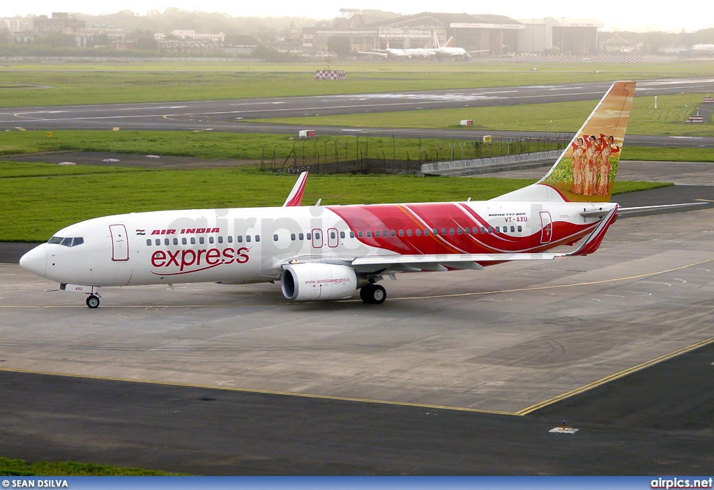 VT-AXU, Boeing 737-800, Air India Express