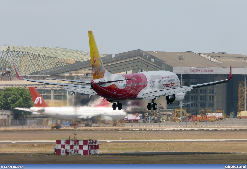 VT-AXU, Boeing 737-800, Air India Express