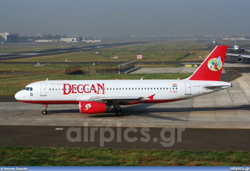 VT-DKX, Airbus A320-200, Simplifly Deccan