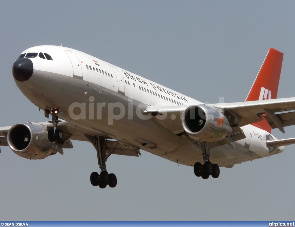 VT-EHD, Airbus A300B4-200, Indian Airlines