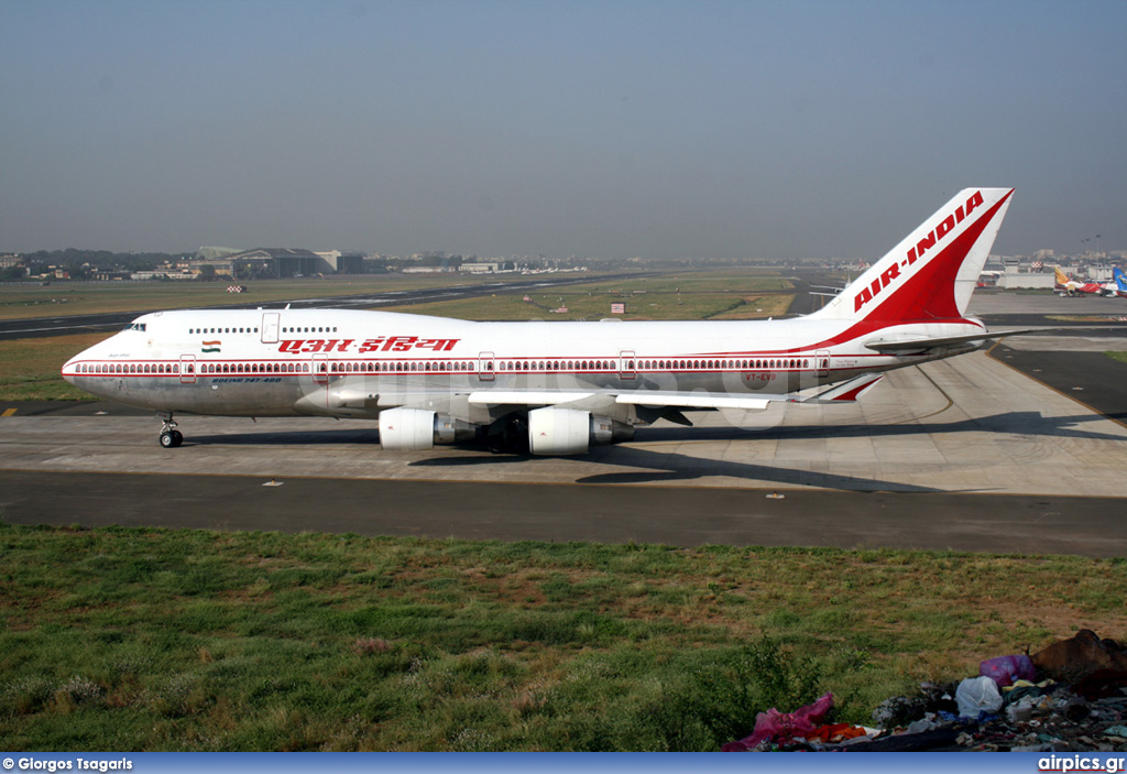 VT-EVB, Boeing 747-400, Air India