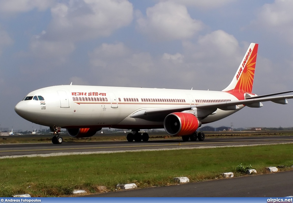 VT-IWB, Airbus A330-200, Air India