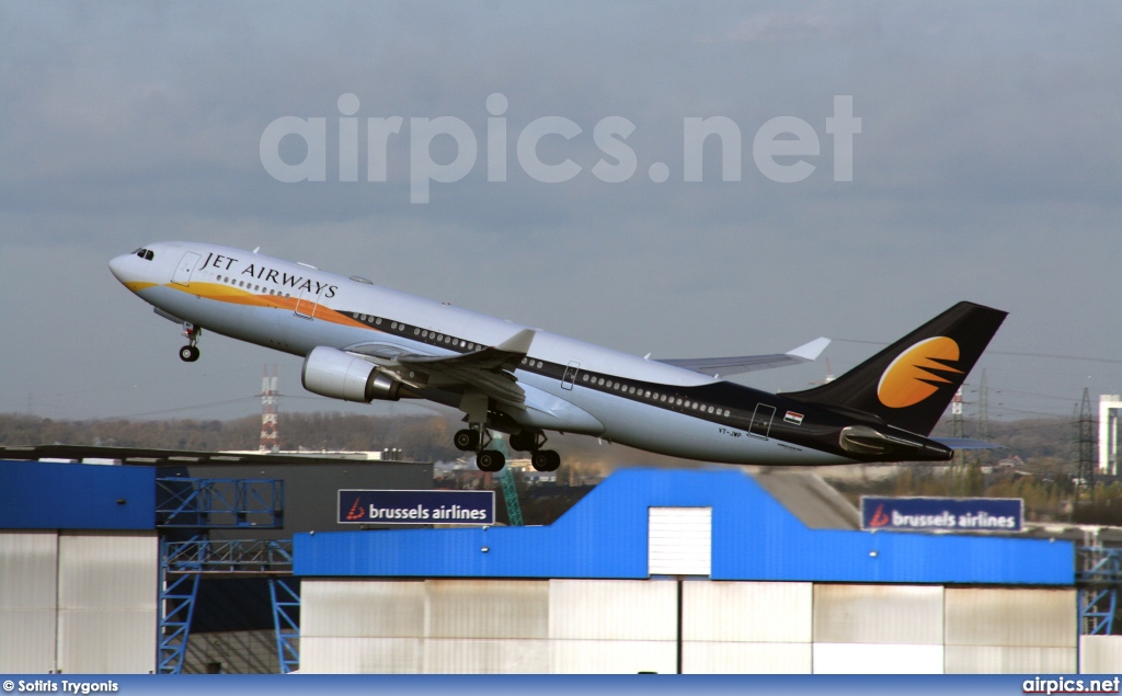 VT-JWP, Airbus A330-200, Jet Airways