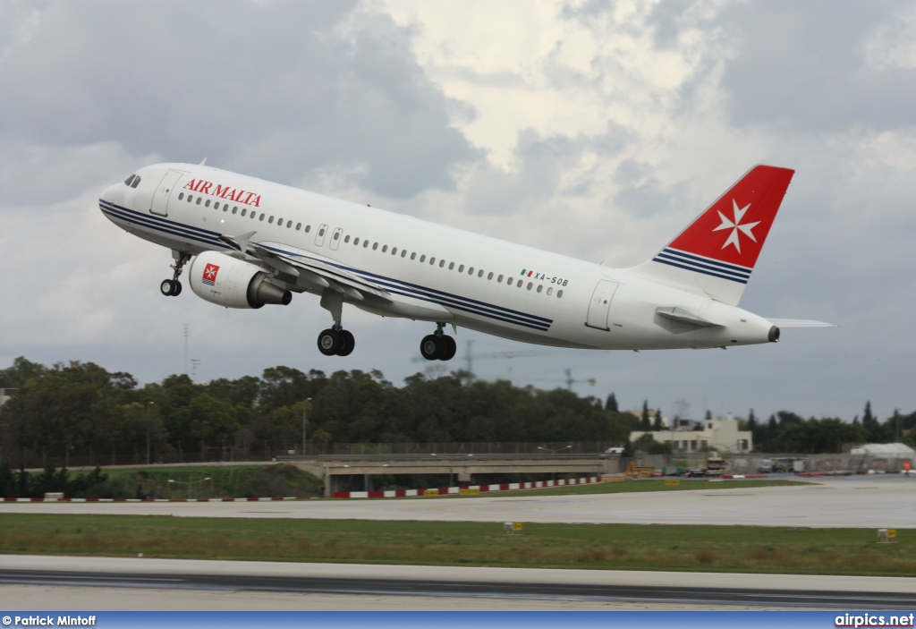 XA-SOB, Airbus A320-200, Air Malta