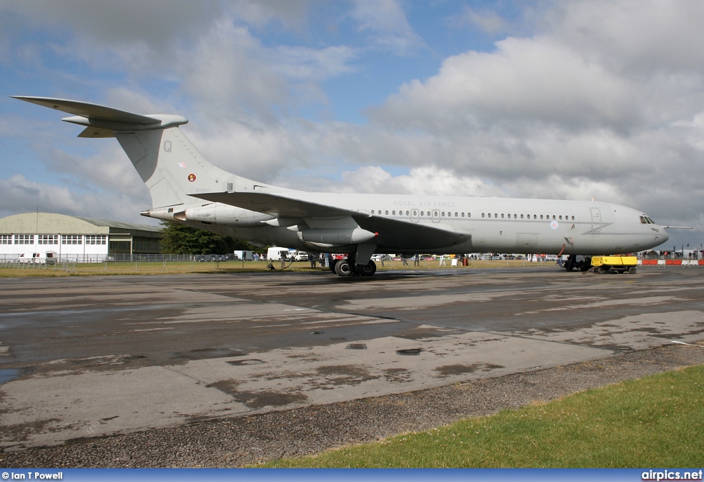 XR807, Vickers VC-10 C.1K, Royal Air Force