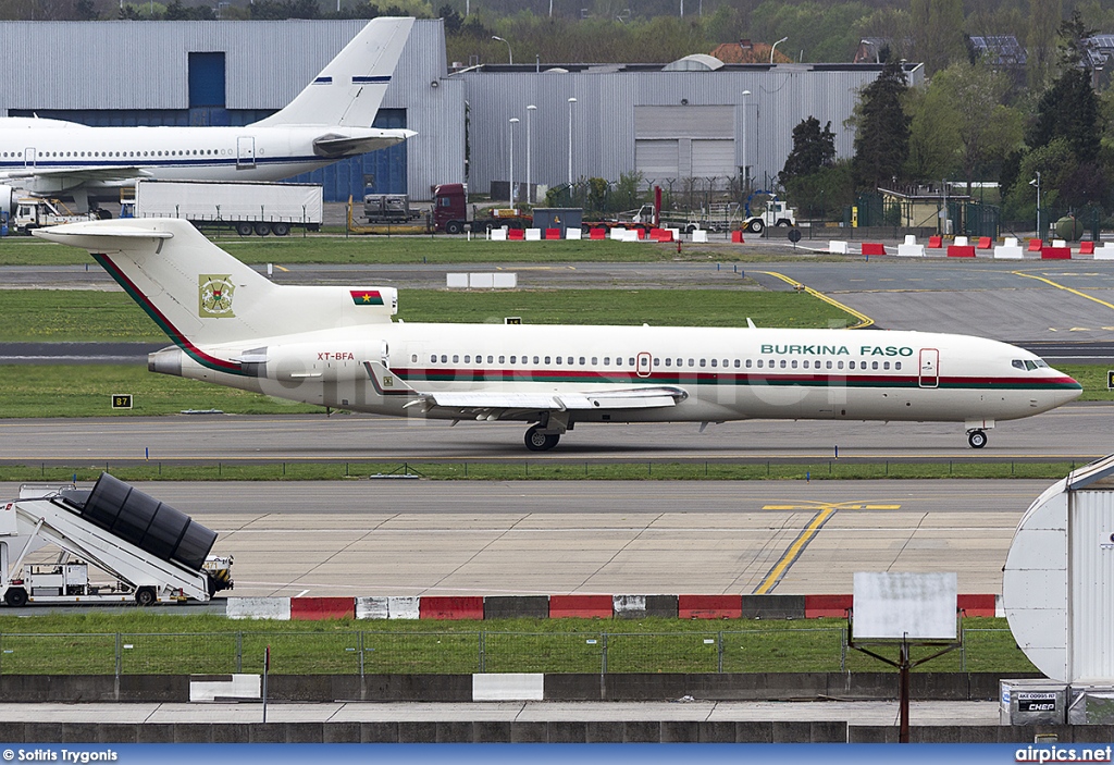 XT-BFA, Boeing 727-200Adv, Government of Burkina Faso