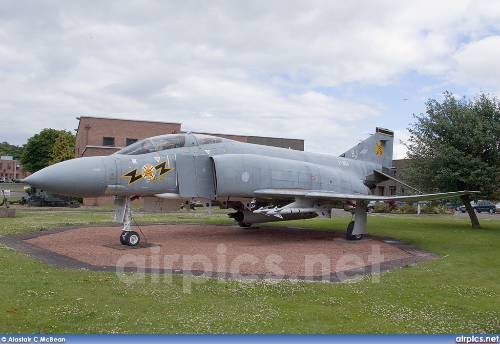 XT864, McDonnell Douglas Phantom FG.1, Royal Air Force