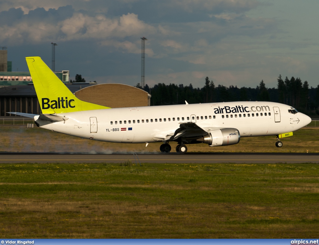 YL-BBS, Boeing 737-300, Air Baltic