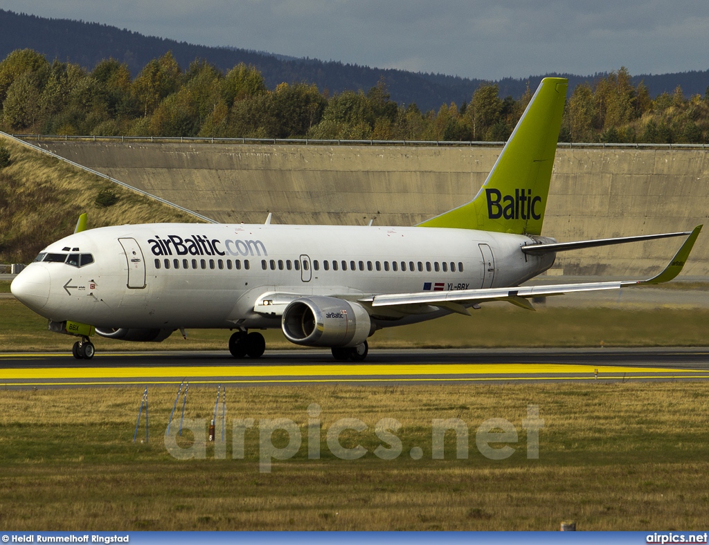 YL-BBX, Boeing 737-300, Air Baltic