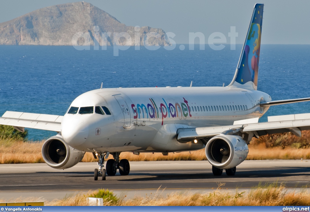 YL-LCE, Airbus A320-200, Small Planet Airlines