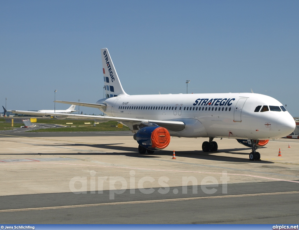 YL-LCF, Airbus A320-200, Strategic Airlines