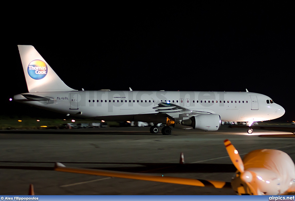 YL-LCL, Airbus A320-200, Thomas Cook Airlines