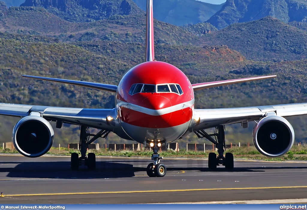 YL-LCZ, Boeing 767-300ER, Santa Barbara Airlines