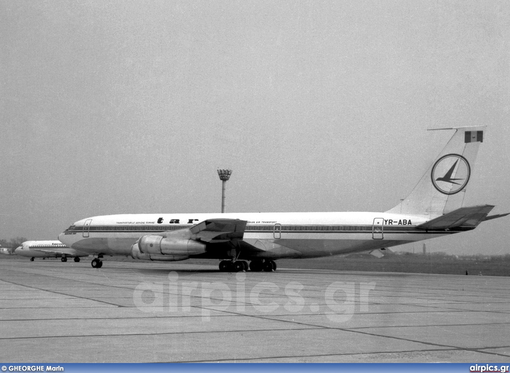 YR-ABA, Boeing 707-300C, Tarom