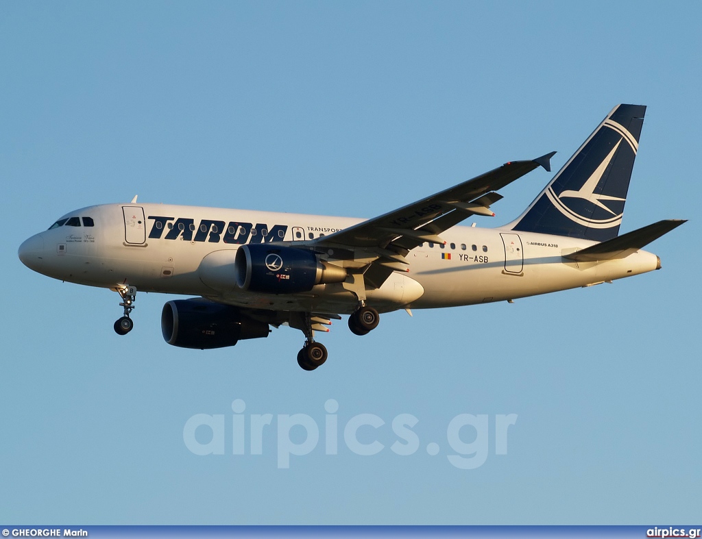 YR-ASB, Airbus A318-100, Tarom