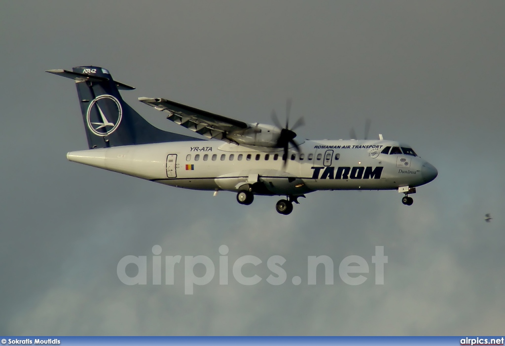 YR-ATA, ATR 42-500, Tarom