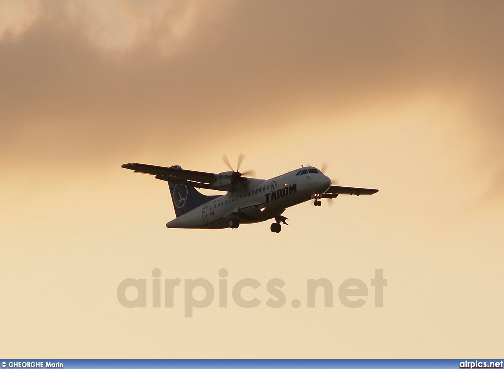 YR-ATC, ATR 42-500, Tarom