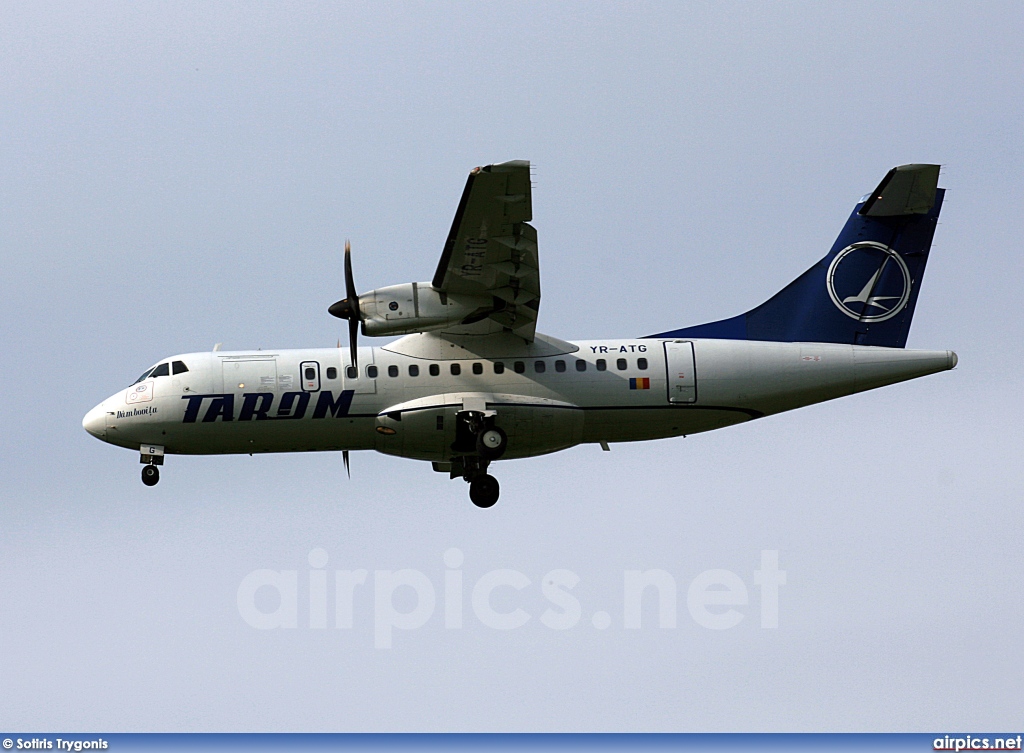 YR-ATG, ATR 42-500, Tarom