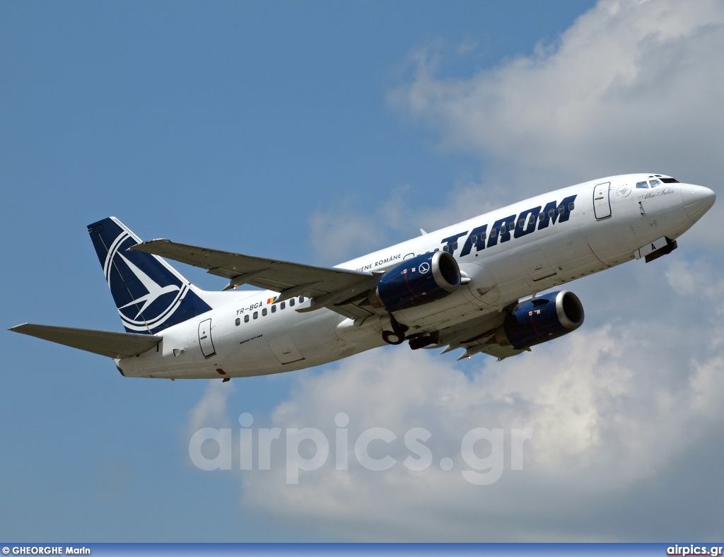 YR-BGA, Boeing 737-300, Tarom