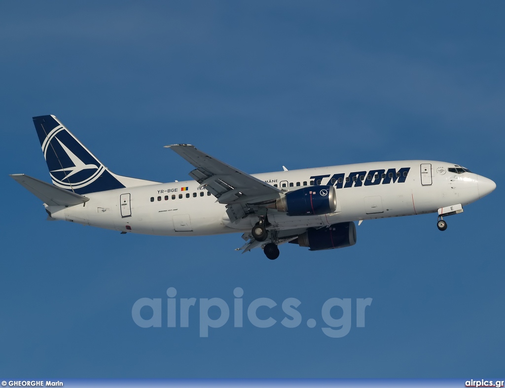 YR-BGE, Boeing 737-300, Tarom