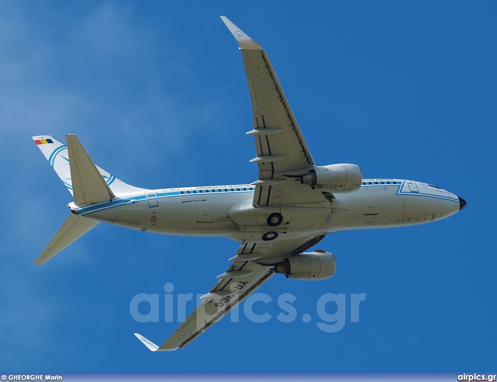 YR-BGG, Boeing 737-700, Tarom