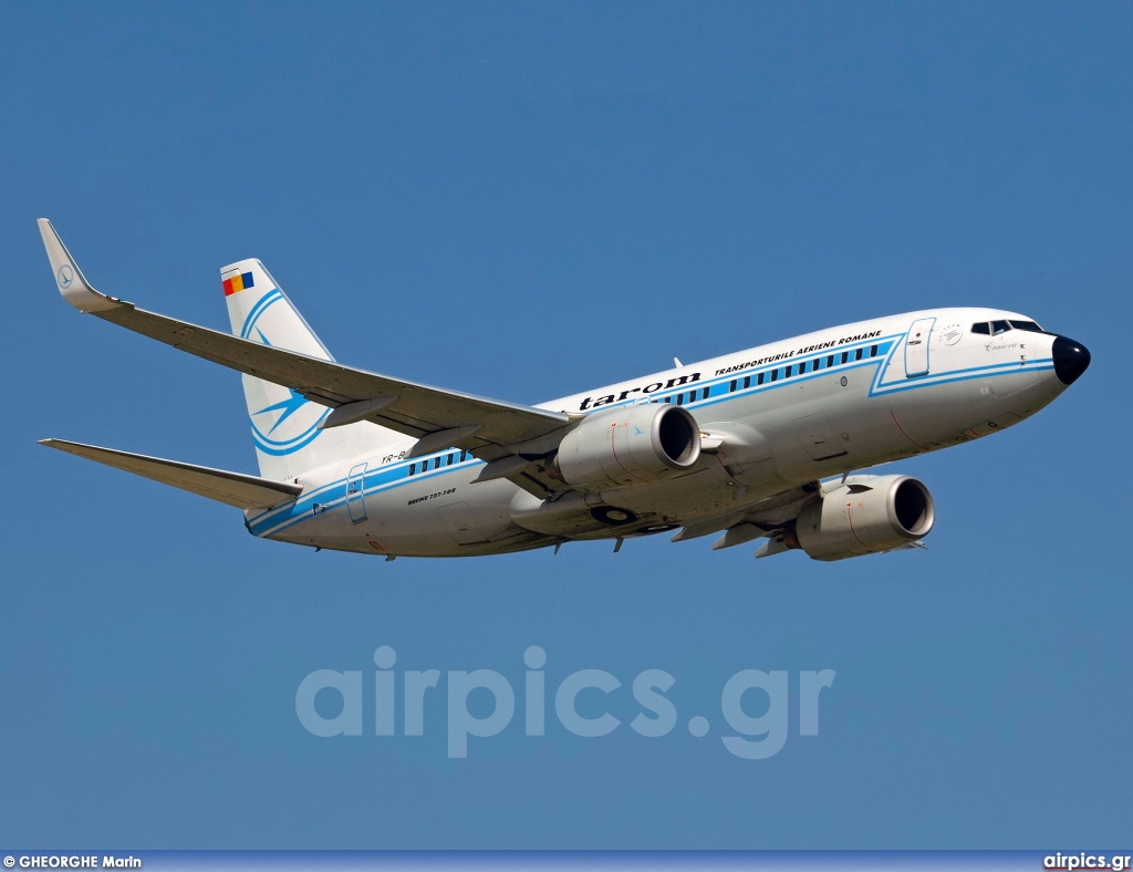 YR-BGG, Boeing 737-700, Tarom