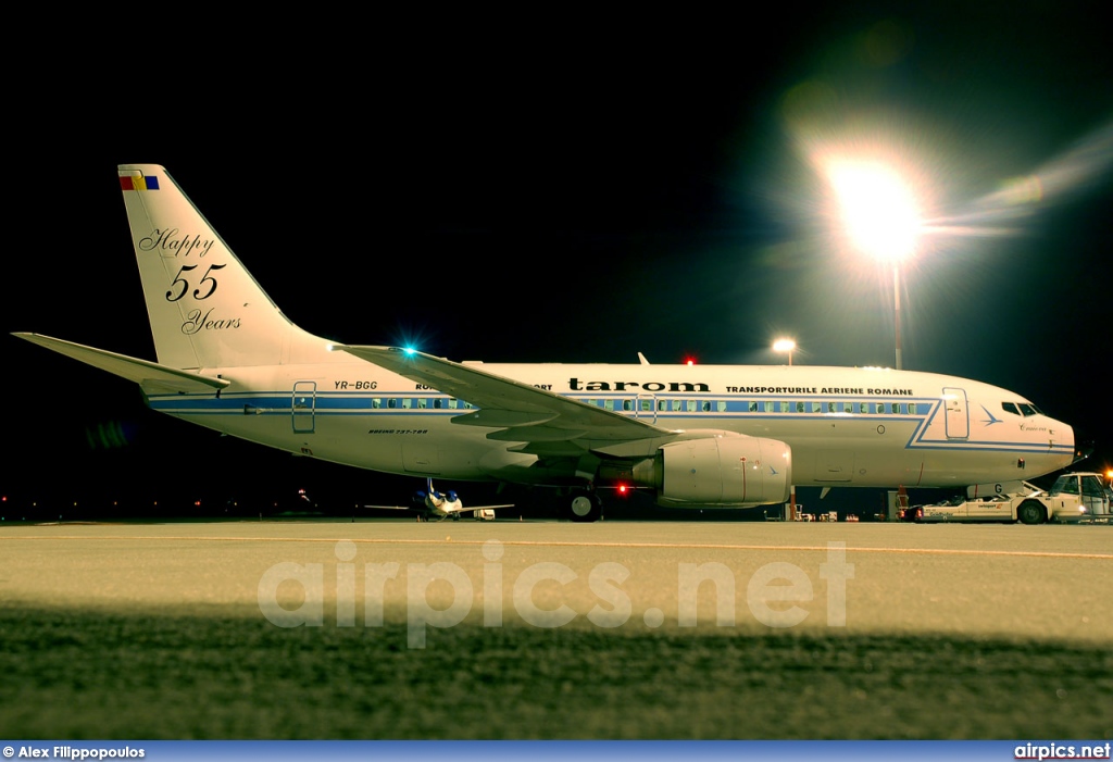 YR-BGG, Boeing 737-700, Tarom